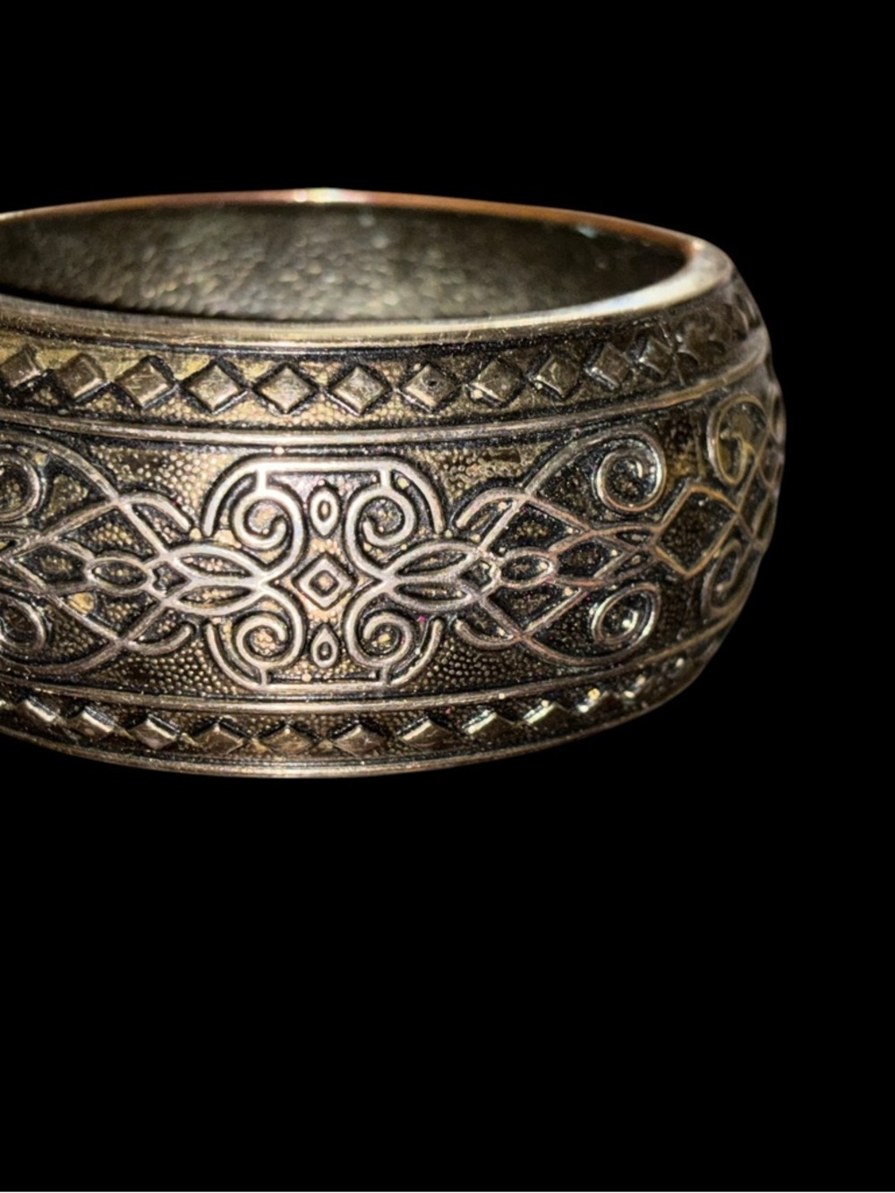 Vintage Engraved Metal like or Silvertone Cuff Bracelet - Antique Finish - Picture 3 of 5